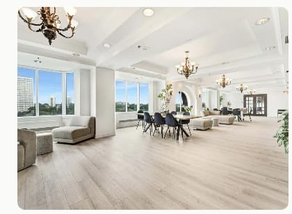 Penthouse lounge with city views