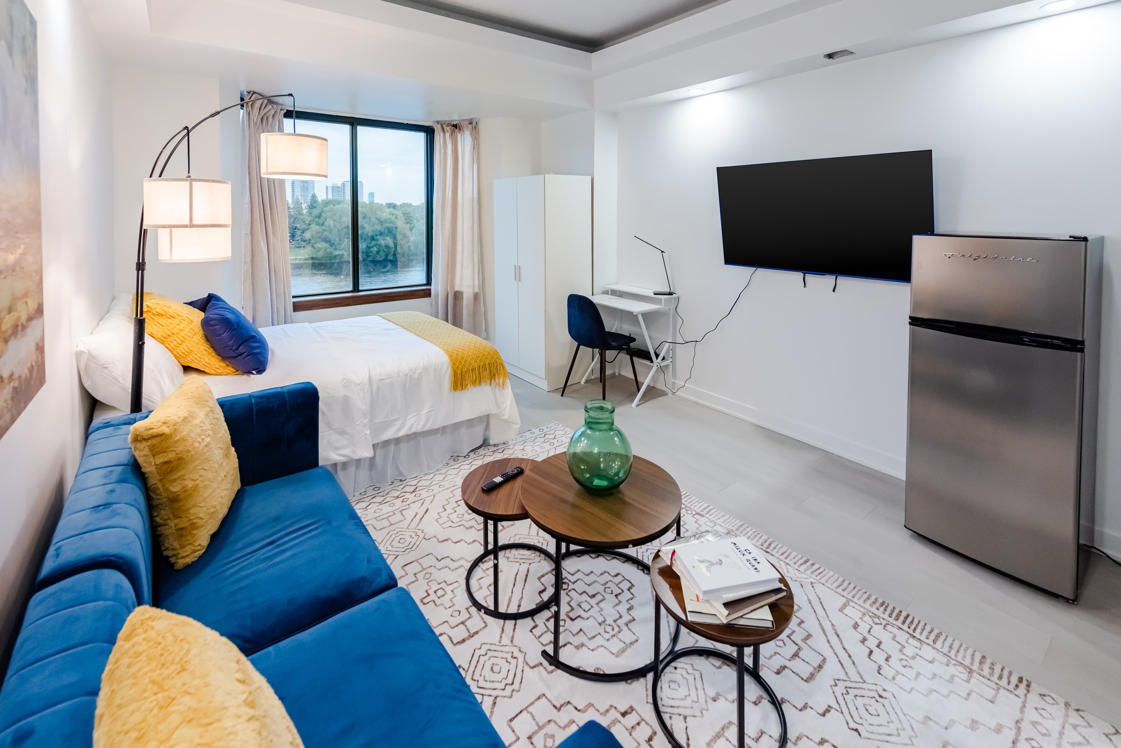 Studio Standard living area